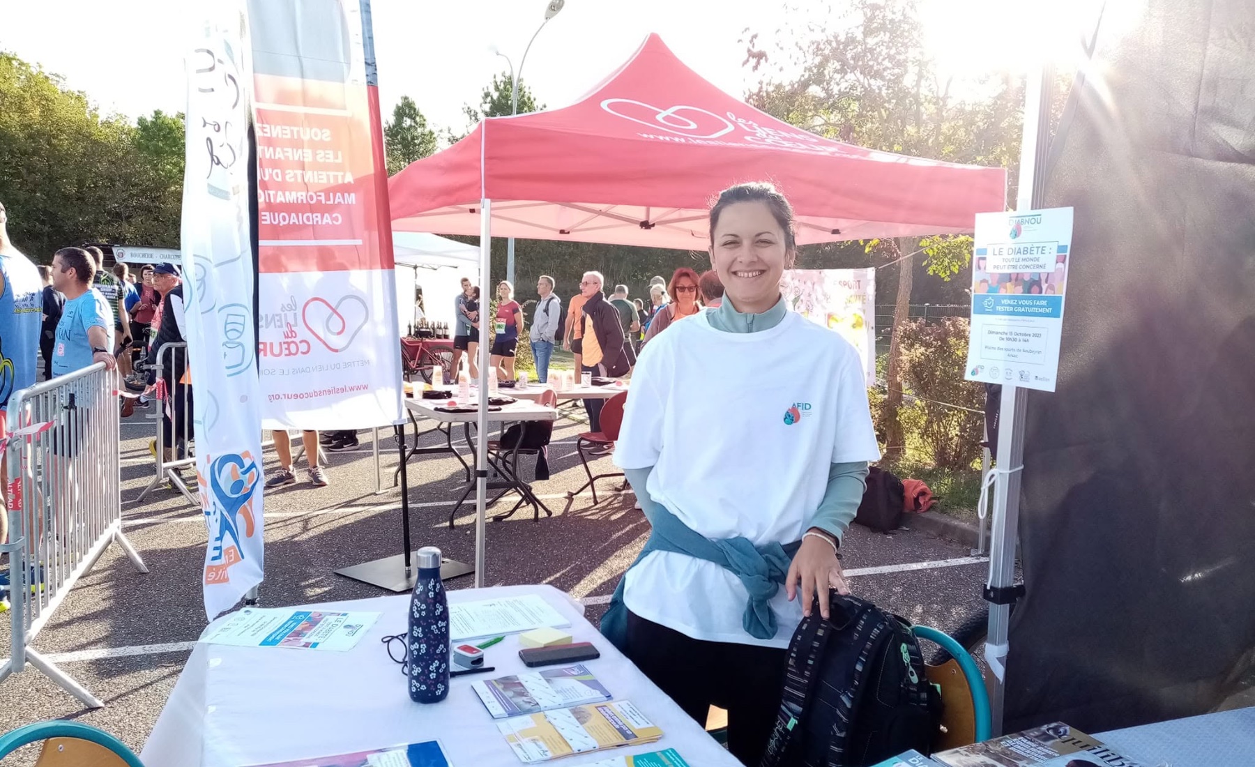 Bénévole de l'AFID au stand de dépistage DIABNOU